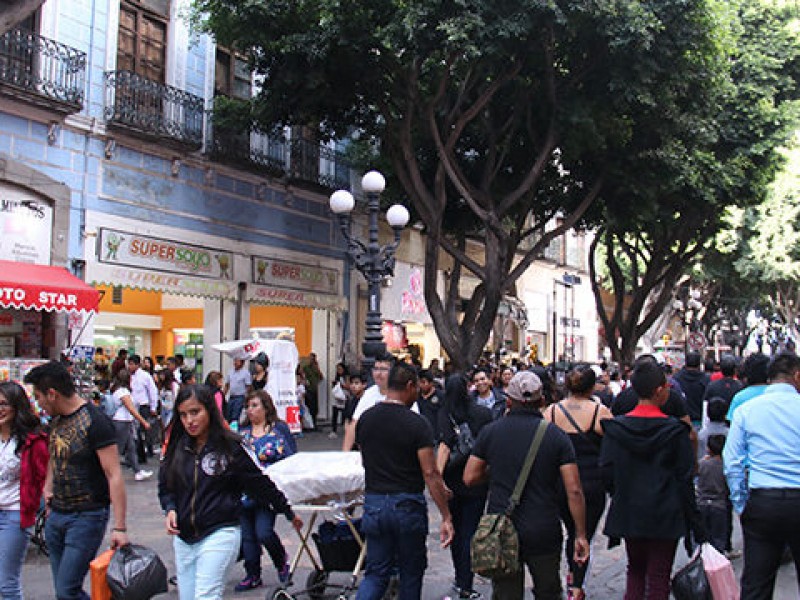 Registran aumento de movilidad vehicular y peatonal en centro histórico