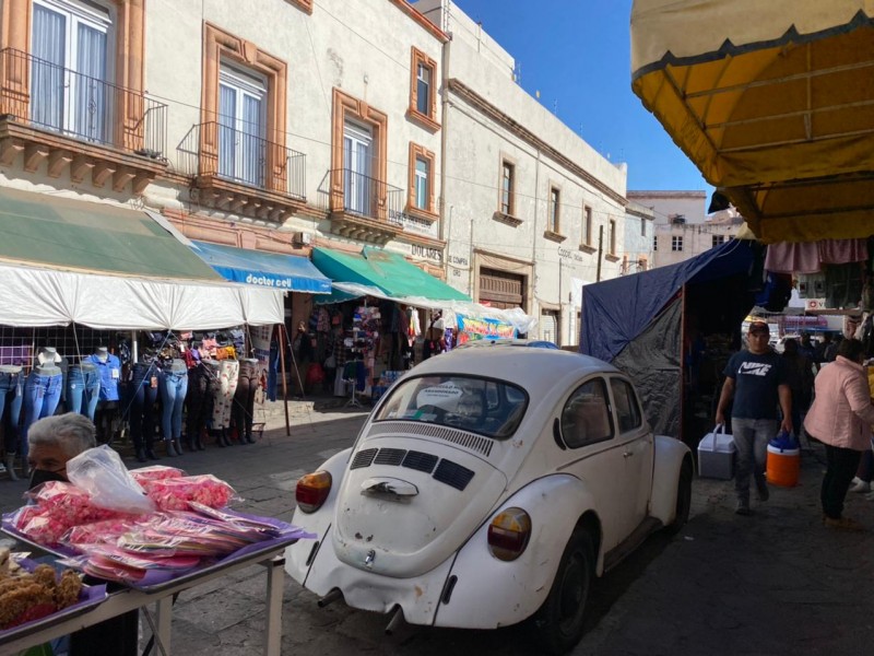 Comercios locales reportas bajas ventas navideñas