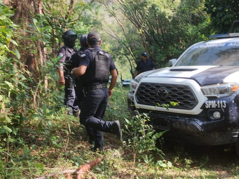 Registran enfrentamiento entre civiles y elementos de la policía municipal