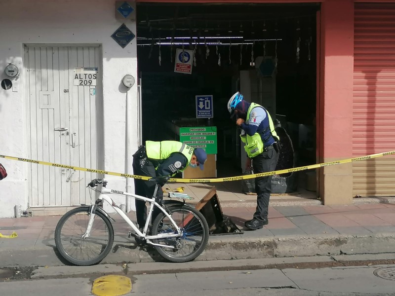 Registro abierto de CFE provoca accidentes en zona centro