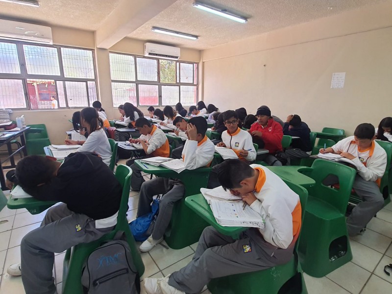 Regresan a clases 40 mil alumnos en la frontera