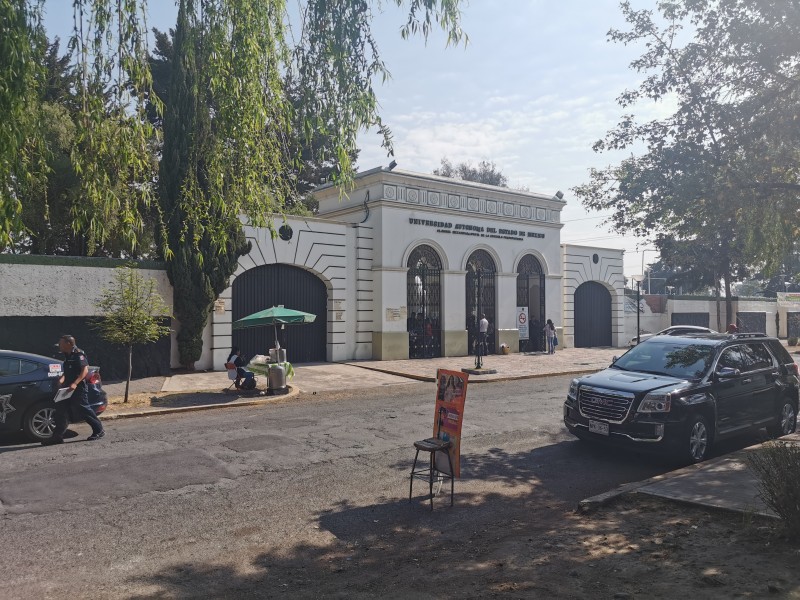 Regresan a clases estudiantes de la preparatoria 2