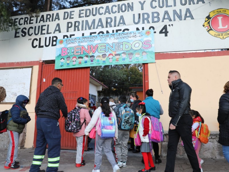 Regresan más de 357 mil alumnos a las aulas zacatecanas