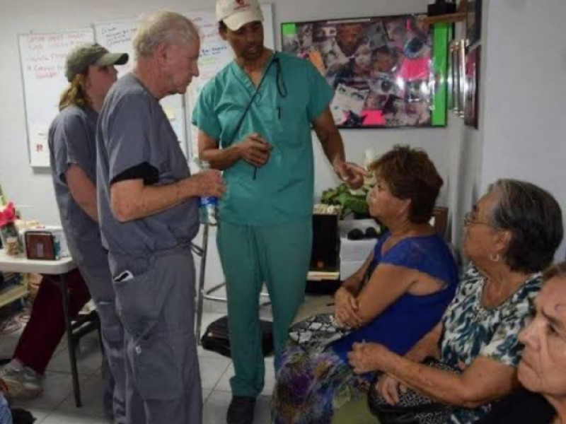 Regresan médicos voladores a San Blas y El Fuerte
