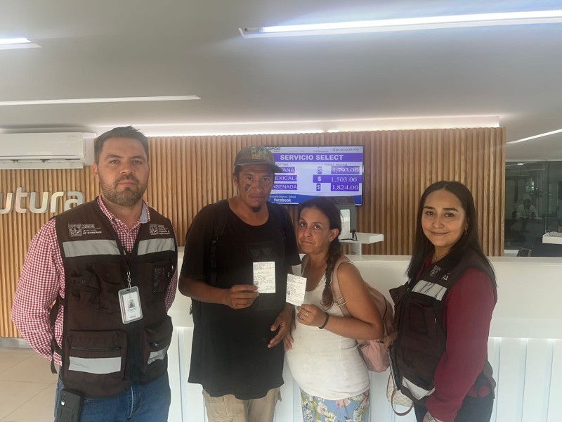 ¡Regresarán con su familia! Pareja deportada consigue apoyo para trasladarse a Guadalajara