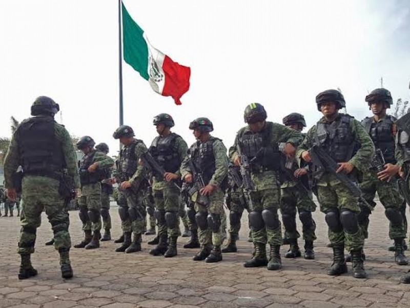 Regresarán en 5 años militares a cuarteles