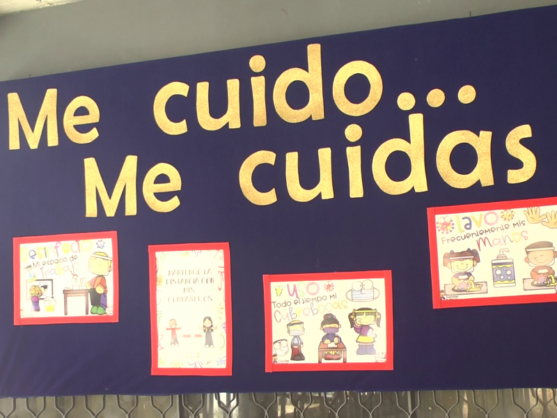 Regresaron a clases presenciales e híbridas 490 mil 284 estudiantes