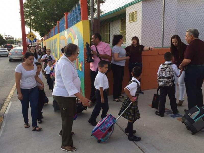 Regreso a clases hasta que semáforo epidemiológico este en verde