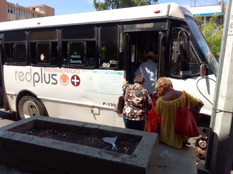 Regreso a clases reactiva transporte urbano con alza del 60%
