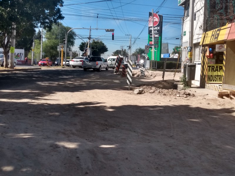 Regreso a clases se complica por obras