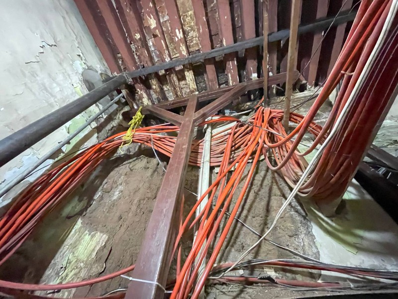 Regularizan tendido eléctrico del ex Cuartel Juárez tras 30 años de riesgo