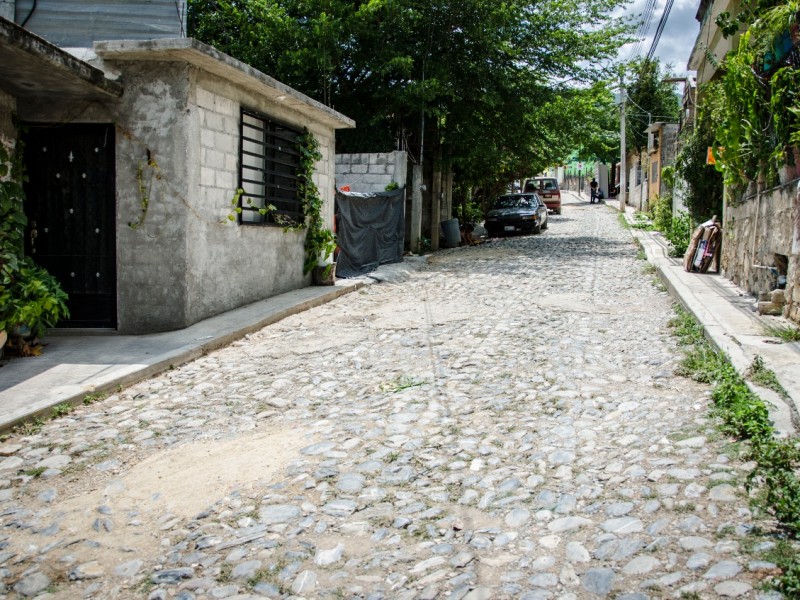 Rehabilitan colector pluvial en Jalpan