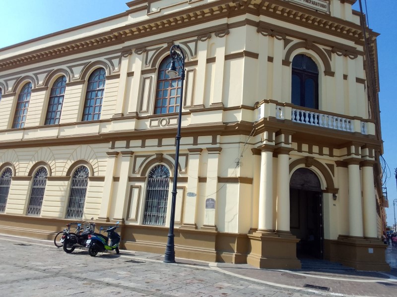 Rehabilitan edificio del Colegio de Bachilleres de Veracruz