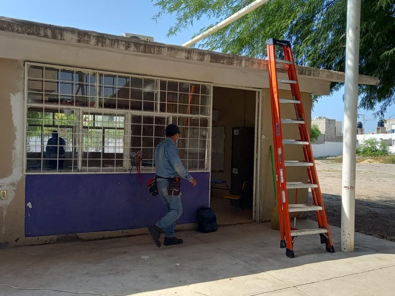 Rehabilitan escuelas de ciudad Lerdo por regreso a clases