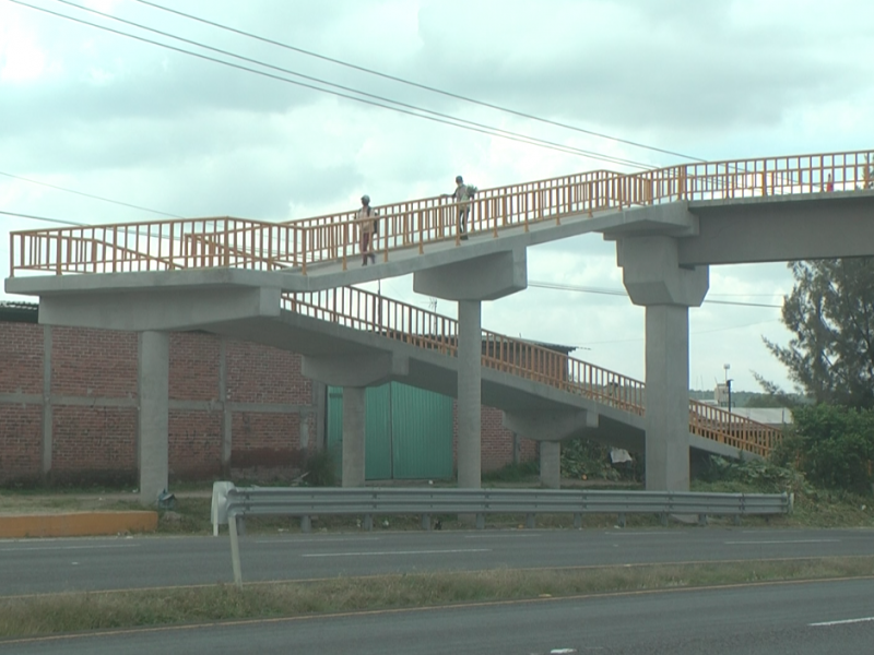 Rehabilitan Puente El Venado en Irapuato