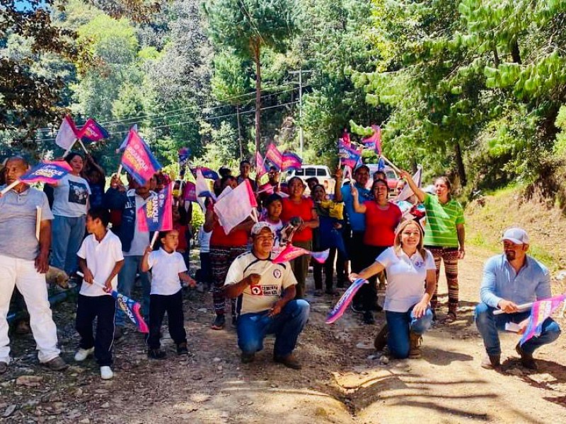 Rehabilitan sistema de agua en La Sierrita