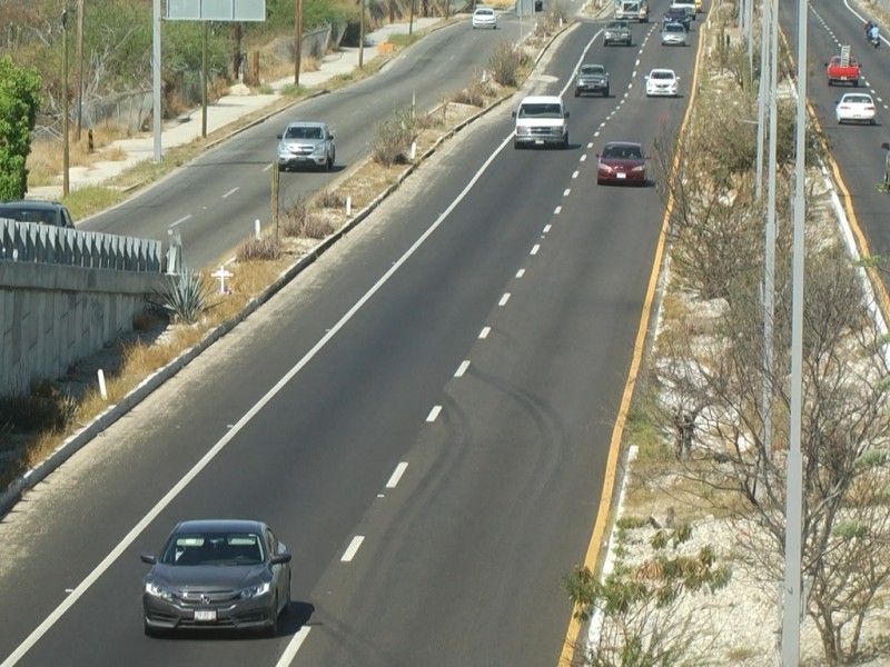 Rehabilitarán camellones de la Carretera Transpeninsular