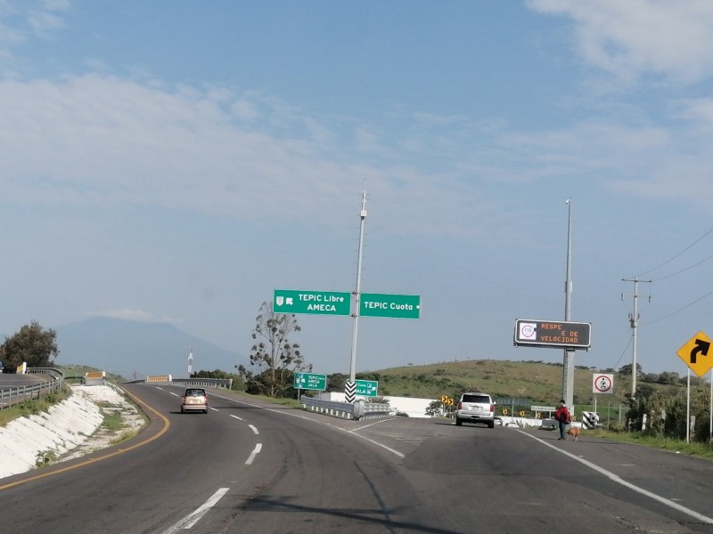 Rehabilitarán carreteras libres en Nayarit