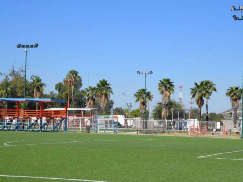 Rehabilitarán luminarias en 39 campos deportivos en Hermosillo