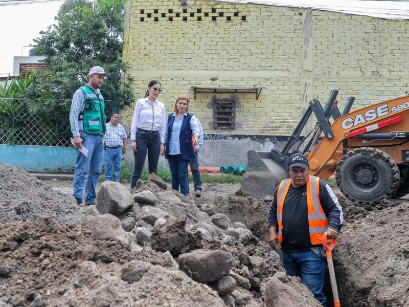 Rehabilitarán red de agua y drenaje de Valles de Matatipac