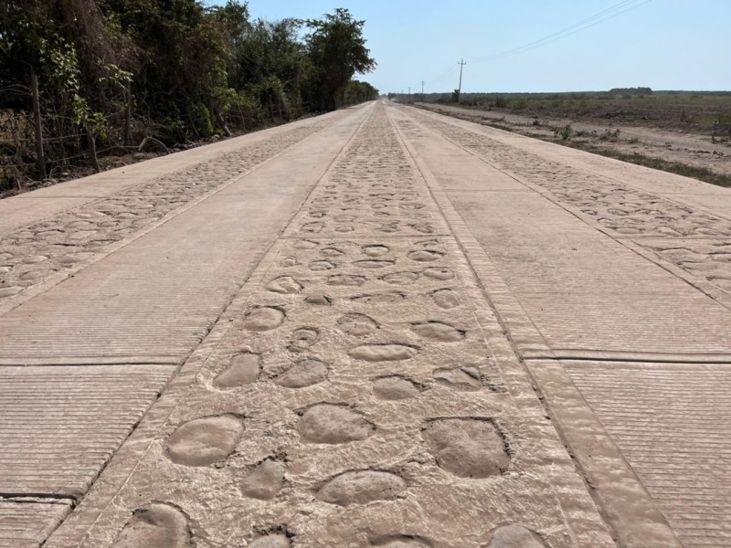 Rehabitan camino en San Blas