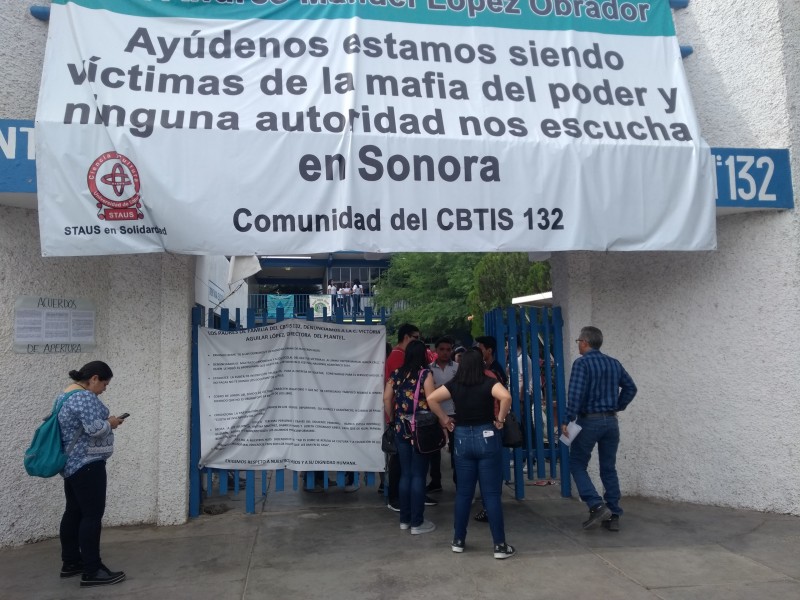 Reinician clases bajo protesta estudiantes del CBTIS 132