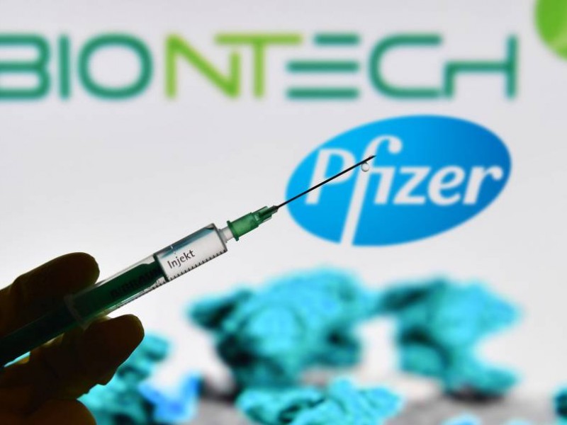 Reino Unido autoriza vacuna contra Covid-19 de Pfizer