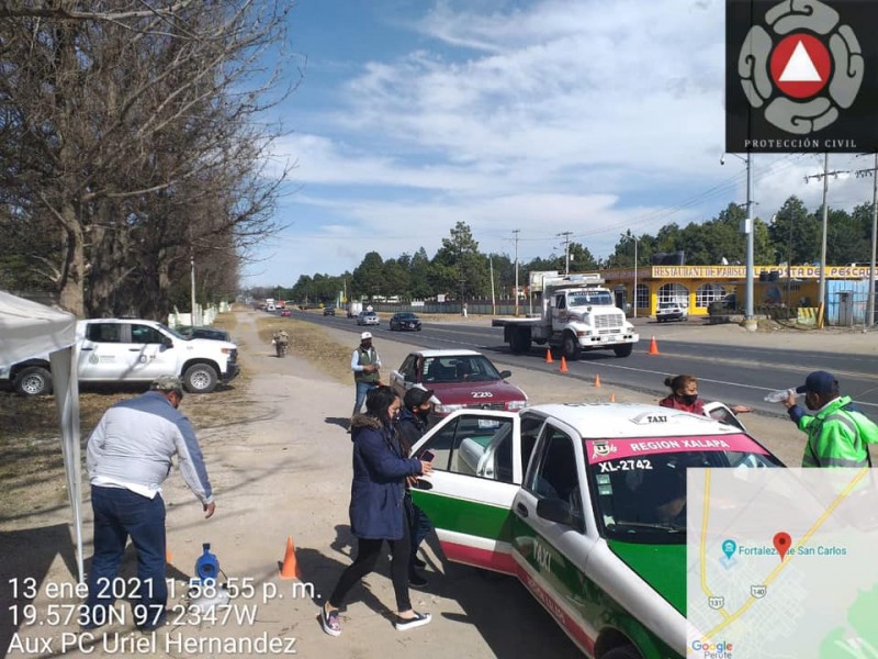 Reinstalan filtros sanitarios en carreteras de Perote