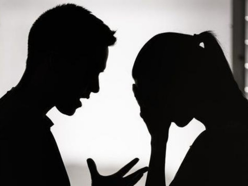 Relaciones peligrosas: se disparan casos de violencia en parejas jóvenes