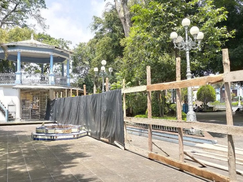 Remodelación en parque de Coatepec podría finalizar antes de octubre