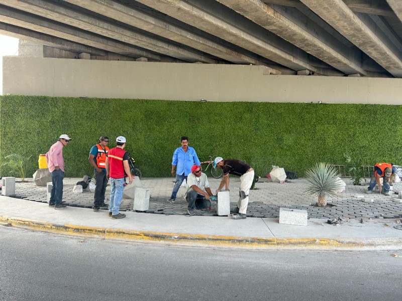 Embellecen desniveles de Gómez Palacio