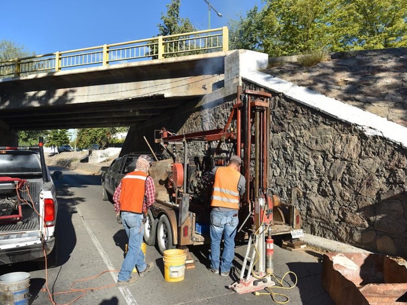 Renovarán puente desnivel del Luis Encinas para evitar accidentes