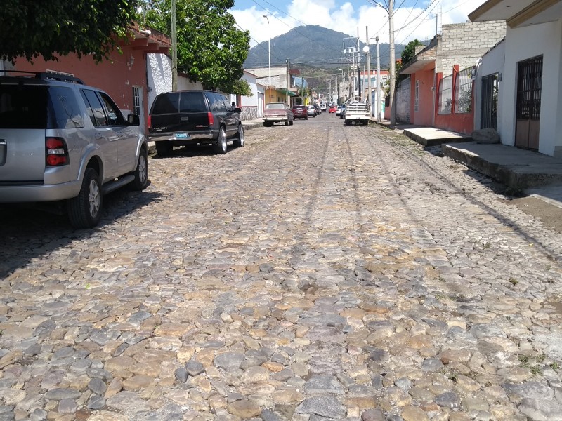 Renovarán tres vialidades en cabecera municipal de Xalisco