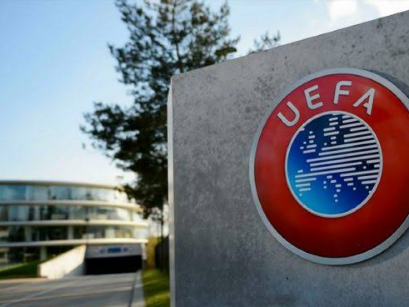 Renovó la UEFA su 