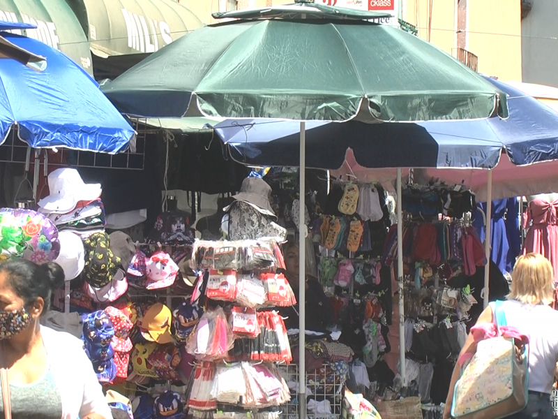Rentas elevadas y espacios limitados: Obstáculos del comercio informal