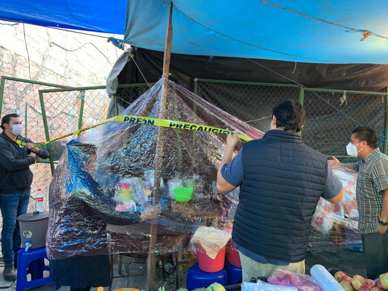 Renuentes comerciantes del mercado la Purísima