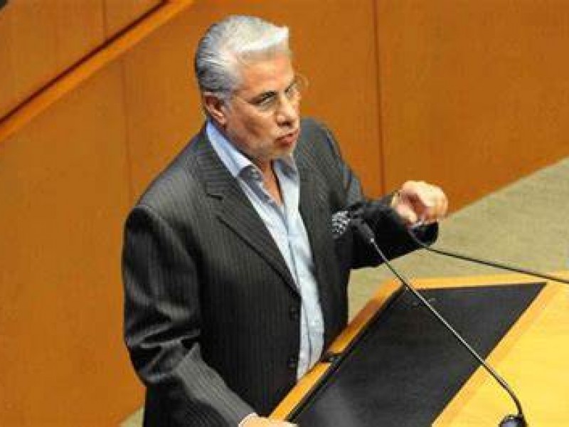 Renuncia a Morena exsenador Alejandro Rojas Díaz Durán