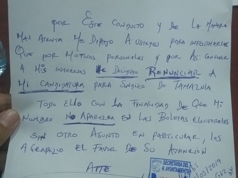 Renuncia candidato; niegan que Ayuntamiento opera el plebiscito