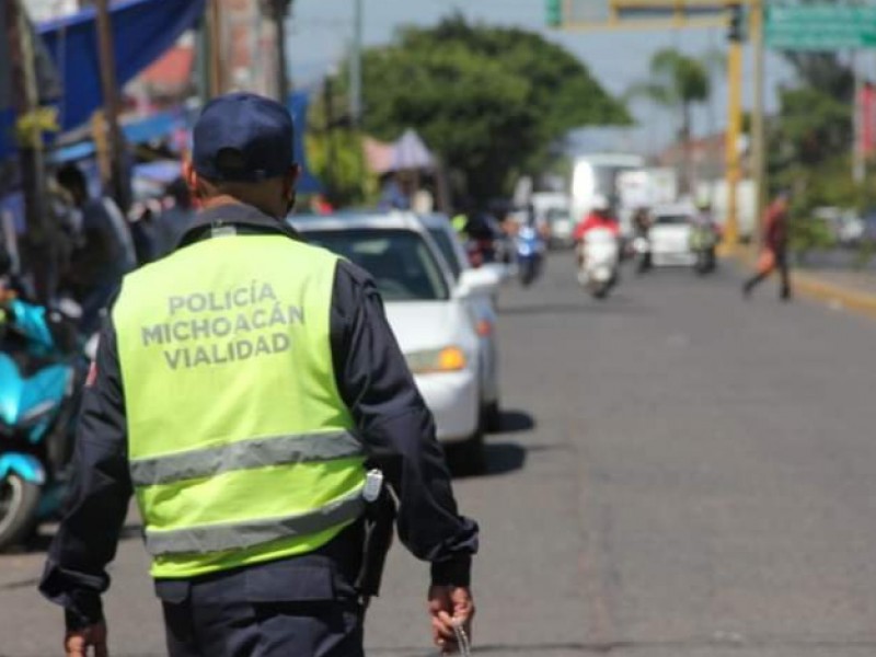 Reorganizan vialidad en el mercado del Valle en Zamora