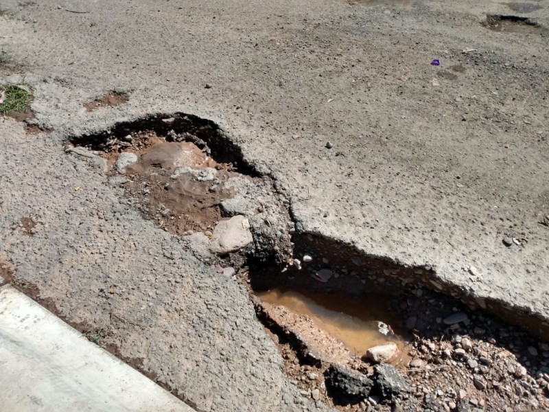 Repararán 1500 baches en Guaymas