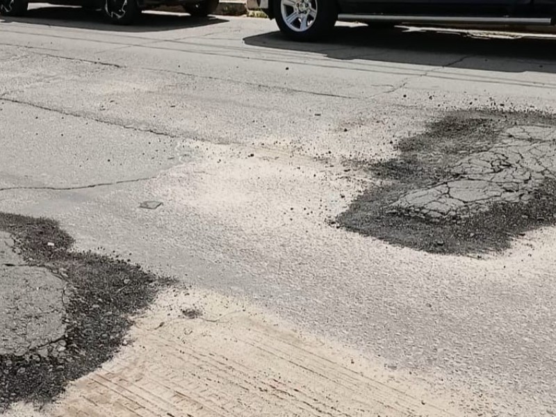 Repararán baches del centro Josefino