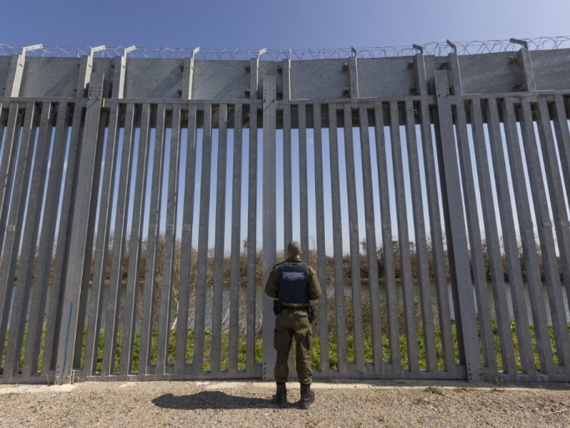 Repatrian a 3,800 veracruzanos desde EU este año