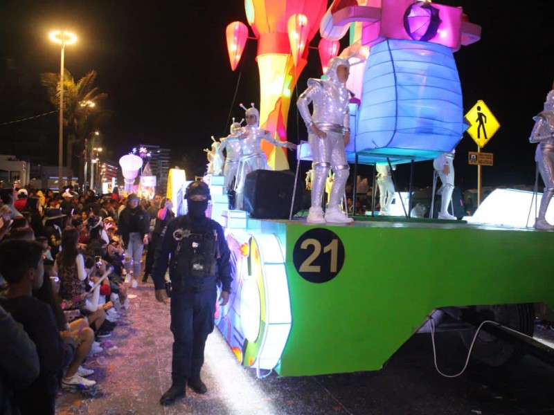 Reporta Rocha Moya saldo blanco en carnaval de Mazatlán
