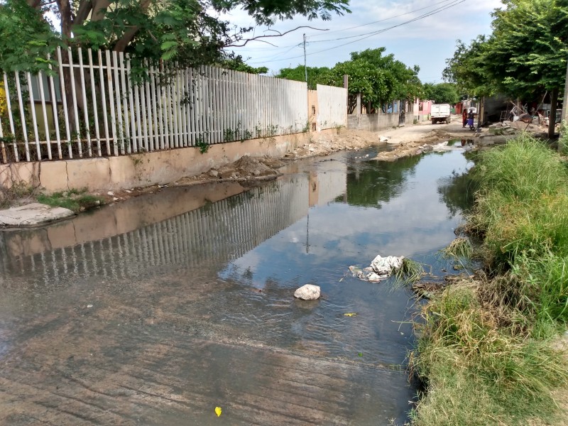 Reportan 35 puntos de fuga de aguas negras