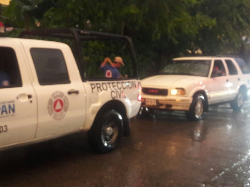 Reportan afectaciones por lluvia; PC activa alerta