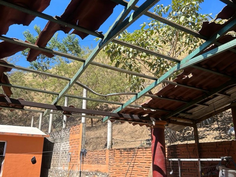 Ataques desde drones en El Camarón, sierra de Petatlán, Guerrero