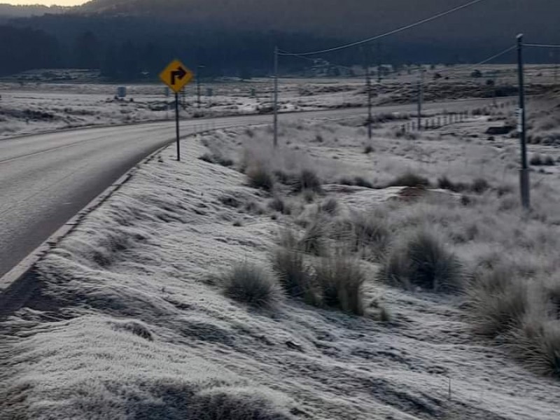 Reportan bajas temperaturas en Sierra Norte y Nororiental