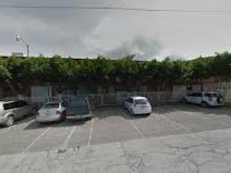 Reportan carros sospechosos cerca del Colegio Bachilleres