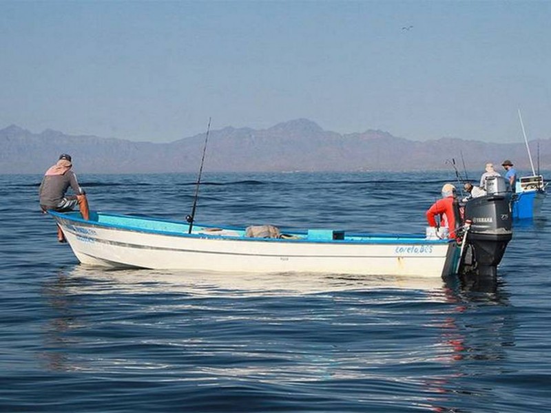 Reportan cuatro pescadores desparecidos en Yavaros