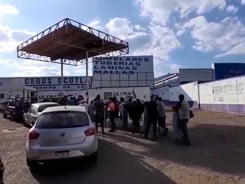 Reportan desabasto de gas y gasolina en Morelia Reportan desabasto de gas y gasolina en Morelia